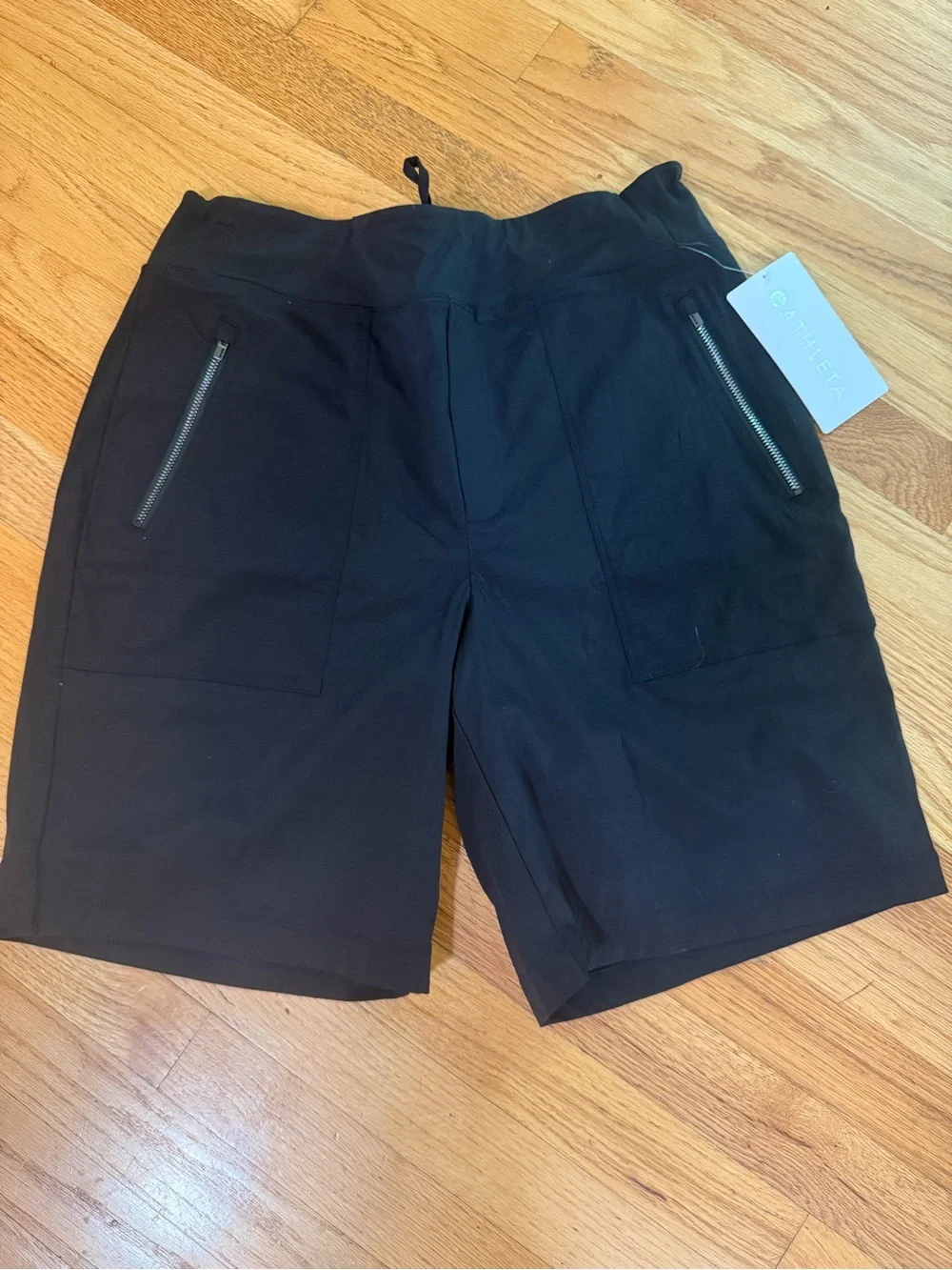 Athleta Black Women's Athletic Shorts with Zip Pockets - Picture 1 of 4